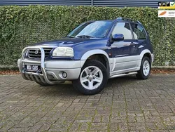 Blauw Gebruikt 2003 Suzuki Grand Vitara Limited SUV | € 5.895 (Eerlijke prijs)