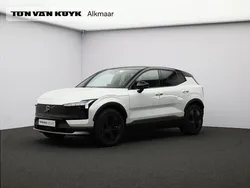 Wit Nieuw 2025 Volvo EX30 CC Performance SUV | € 49.950