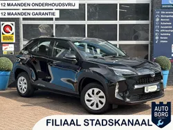 Zwart, metallic lak Gebruikt 2021 Toyota Yaris Cross Comfort SUV | € 19.980