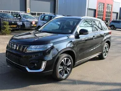 Zwart Gebruikt 2021 Suzuki Vitara Style SUV | € 25.945 (Duur)