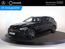Zwart, metallic lak Gebruikt 2025 Mercedes C300e Business Stationwagen | € 55.850 (Eerlijke prijs)