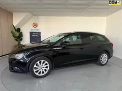 Zwart, metallic lak Gebruikt 2015 Seat Leon ST CONNECT Stationwagen | € 7.450 (Eerlijke prijs)