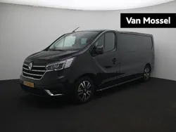 Noir midnight Gebruikt 2023 Renault Trafic Luxe Van | € 29.940 (Duur)