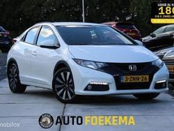 Wit Gebruikt 2015 Honda Civic Elegance Hatchback | € 9.950 (Eerlijke prijs)