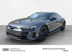 Grijs Gebruikt 2023 Audi e-tron SUV | € 91.638 (Eerlijke prijs)