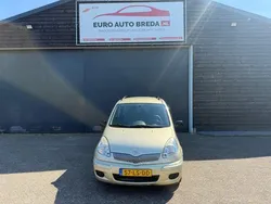Beige Gebruikt 2003 Toyota Yaris Verso Terra MPV | € 5.950 (Eerlijke prijs)