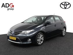 Grijs Gebruikt 2013 Toyota Auris Hybrid Hatchback | € 11.950 (Eerlijke prijs)