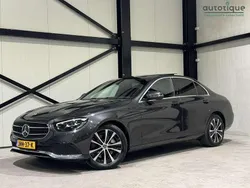 Grijs Gebruikt 2021 Mercedes E300 Business Sedan | € 33.940 (Super prijs)