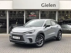 Grijs Nieuw 2025 Lexus LBX SUV | € 37.900 (Goede deal)