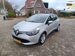 Grijs Gebruikt 2014 Renault Clio GrandTour Dynamique Stationwagen | € 4.750 (Goede deal)
