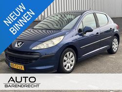 Blauw Gebruikt 2006 Peugeot 207 Hatchback | € 1.195 (Eerlijke prijs)