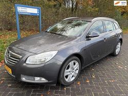 Grijs Gebruikt 2012 Opel Insignia Country Tourer Business Edition Stationwagen | € 2.699