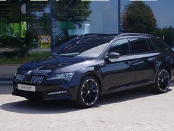 Zwart Gebruikt 2022 Skoda Superb Business Line Stationwagen | € 33.950 (Duur)