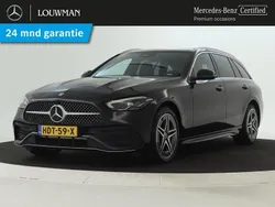 Zwart Gebruikt 2022 Mercedes E300 AMG line Stationwagen | € 39.945 (Goede deal)