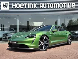 Groen Gebruikt 2021 Porsche Taycan Performance Package Sedan | € 55.940 (Iets duurder)