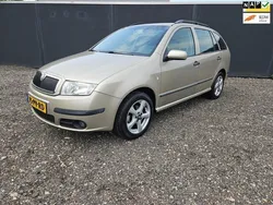 Beige Gebruikt 2005 Skoda Fabia Elegance Stationwagen | € 1.100 (Eerlijke prijs)