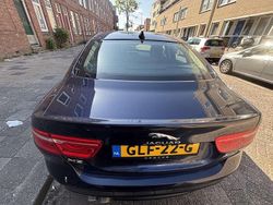 Blauw Gebruikt 2016 Jaguar XE Portfolio Sedan | € 14.000 (Eerlijke prijs)