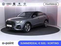 Grijs, metallic lak Gebruikt 2022 Audi Q3 Sportback Ambiente SUV | € 41.749 (Eerlijke prijs)