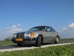 Zilver Gebruikt 1991 Mercedes E300 Coupé | € 12.750