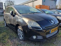 Zwart Gebruikt 2010 Peugeot 5008 GT MPV | € 1.950 (Goede deal)