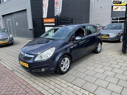 Grijs Gebruikt 2008 Opel Corsa Enjoy Hatchback | € 2.999 (Eerlijke prijs)