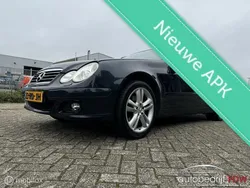 Zwart Gebruikt 2005 Mercedes C230 Coupé | € 4.690 (Duur)