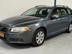 Grijs Gebruikt 2008 Volvo V70 Momentum Stationwagen | € 12.945 (Eerlijke prijs)