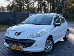 Wit Gebruikt 2010 Peugeot 206+ Hatchback | € 1.995 (Eerlijke prijs)