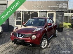 Rood Gebruikt 2010 Nissan Juke Acenta SUV | € 6.999 (Eerlijke prijs)