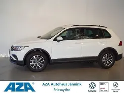 Wit Gebruikt 2023 VW Tiguan Life SUV | € 35.138 (Eerlijke prijs)