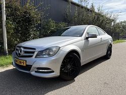 Grijs Gebruikt 2012 Mercedes C180 Coupé | € 10.750 (Eerlijke prijs)