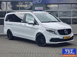 Overige Gebruikt 2020 Mercedes V220 MPV | € 45.950