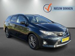 Blauw Gebruikt 2016 Toyota Auris Touring Sports Stationwagen | € 16.901 (Eerlijke prijs)