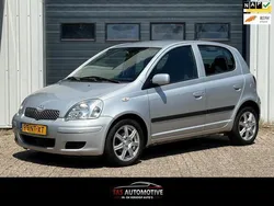 Grijs Gebruikt 2004 Toyota Yaris Sol Hatchback | € 3.950 (Eerlijke prijs)