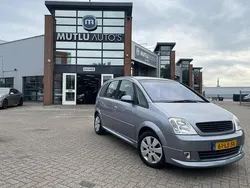 Grijs Gebruikt 2003 Opel Meriva Cosmo MPV | € 1.190 (Eerlijke prijs)