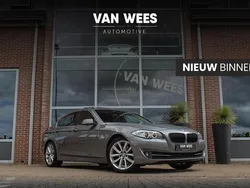 Grijs, metallic lak Gebruikt 2011 BMW 523 Executive Sedan | € 13.450 (Eerlijke prijs)