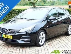 Zwart Gebruikt 2020 Opel Astra Elegance Hatchback | € 13.495 (Goede deal)