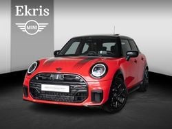 Rood Gebruikt 2025 Mini John Cooper Works Hatchback | € 40.950 (Iets duurder)