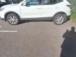 Gebruikt 2017 Nissan Qashqai N-Connecta SUV | € 12.450 (Eerlijke prijs)