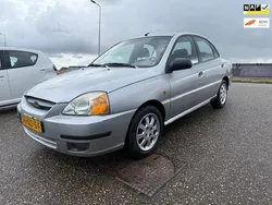 Grijs Gebruikt 2003 Kia Visto Hatchback | € 1.199