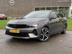 Grijs Gebruikt 2024 Opel Astra Stationwagen | € 25.950