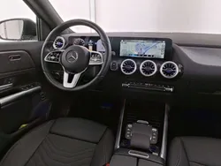 Zwart Gebruikt 2023 Mercedes EQA250 SUV | € 34.500 (Eerlijke prijs)