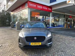 Grijs Gebruikt 2019 Jaguar E-Pace SE SUV | € 39.000