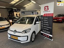 Wit Gebruikt 2017 VW up! move up! Hatchback | € 11.950 (Iets duurder)