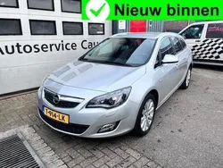 Grijs Gebruikt 2011 Opel Astra Sport Stationwagen | € 5.950 (Eerlijke prijs)