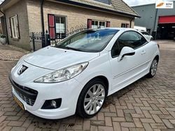 Wit Gebruikt 2010 Peugeot 207 CC Cabriolet | € 2.650 (Super prijs)