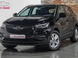 Zwart Gebruikt 2021 Opel Grandland X Edition SUV | € 22.595 (Goede deal)