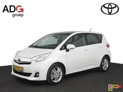 Wit Gebruikt 2012 Toyota Verso-S MPV | € 11.950 (Iets duurder)