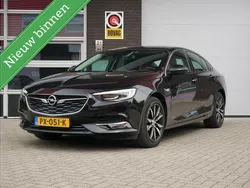 Zwart Gebruikt 2017 Opel Insignia Innovation Hatchback | € 13.950 (Goede deal)