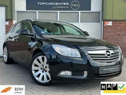 Zwart Gebruikt 2011 Opel Insignia Cosmo Stationwagen | € 3.899 (Goede deal)
